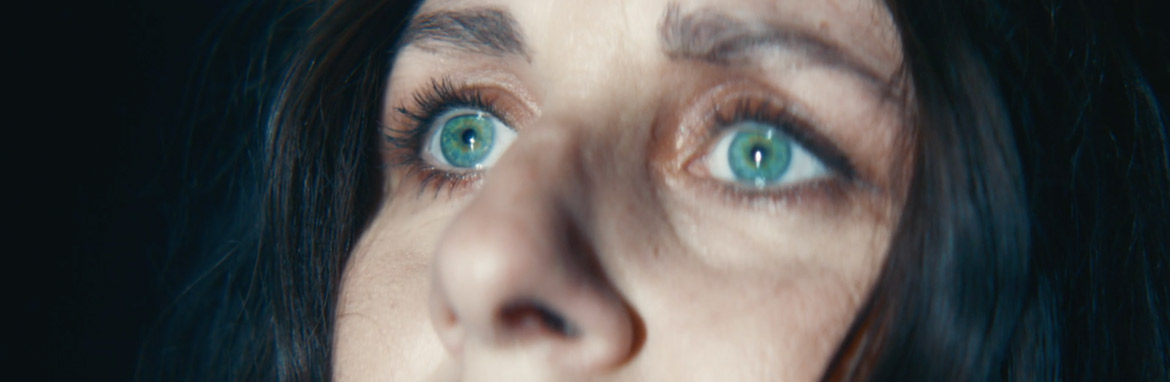 picture of a closeup of a ladies face