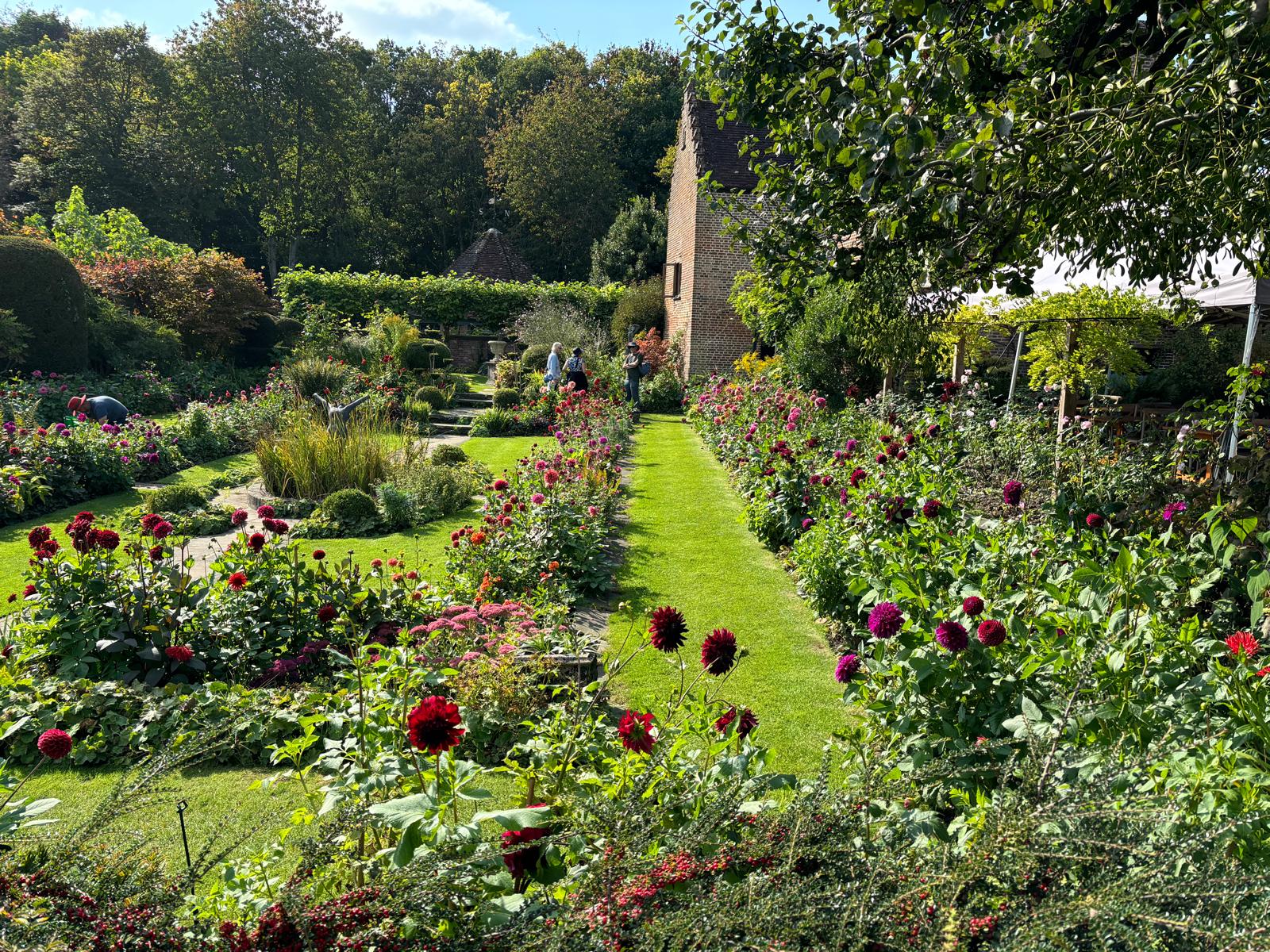 Chenies 