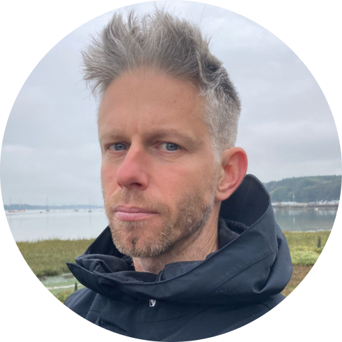 A picture of Dr Gareth Wright