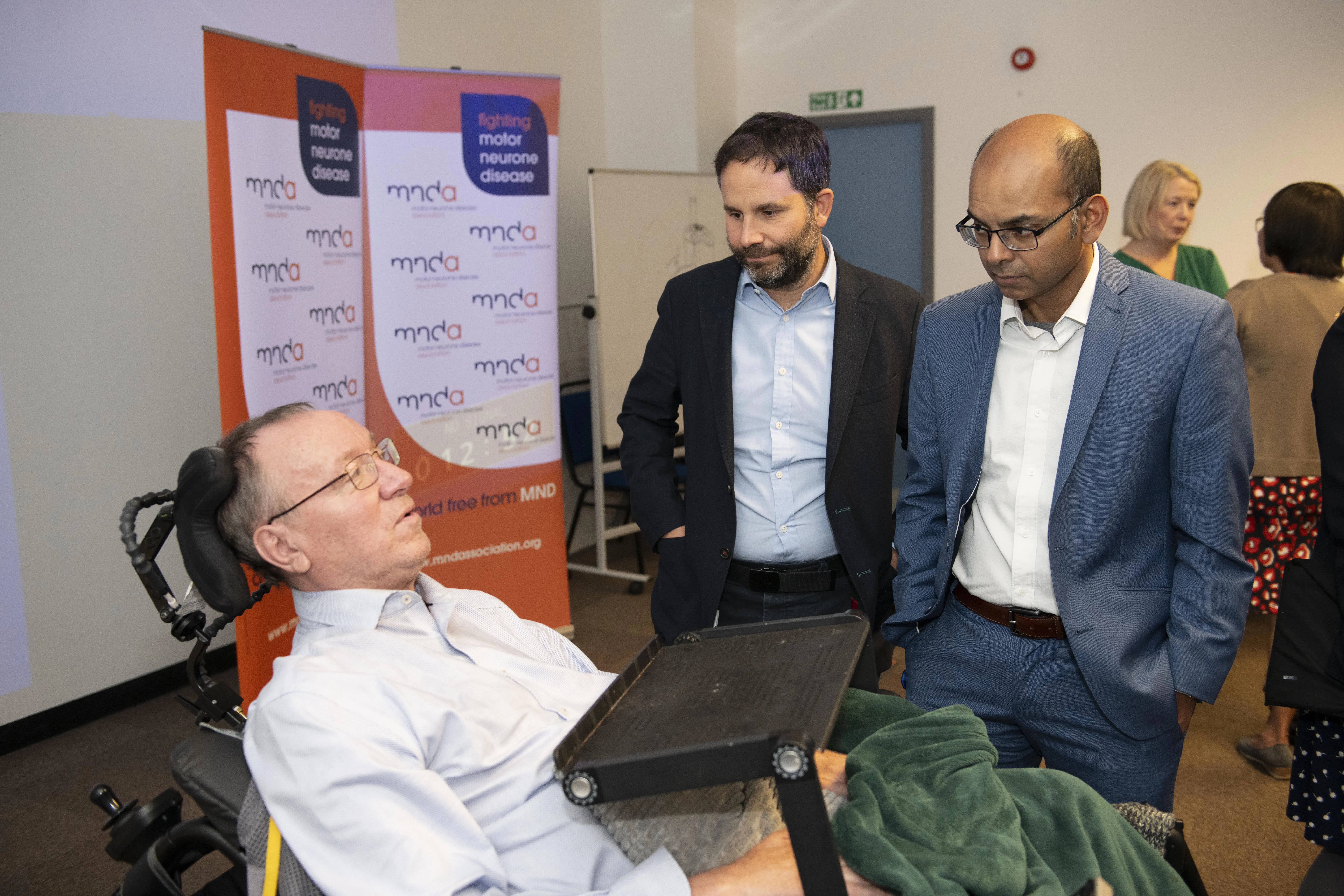 Dave Setters with Pablo Garcia-Reitboeck and Niran Nirmalananthan