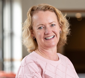 Headshot of Kirrie Todd