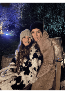 Zoe with her youngest daughter, Darcy