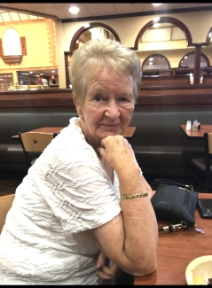 Jessica-Louise's nan