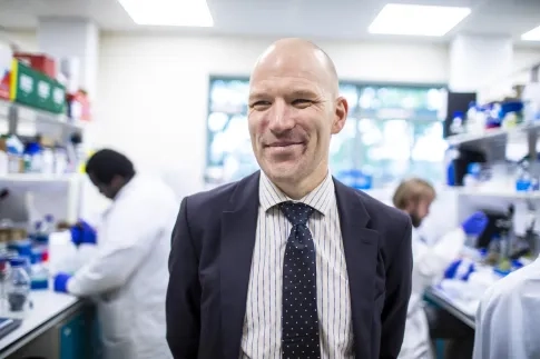 Headshot of Johnathan